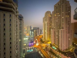 FIRST CLASS 3BR Stylish Sanctuary - Dubai - 3