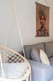 Ella's Cozy escape with balcony! - Atene - 6