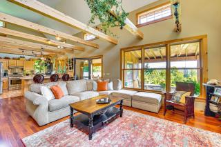 Greensboro Home with Porch and Countryside Views! - Greensboro - 0