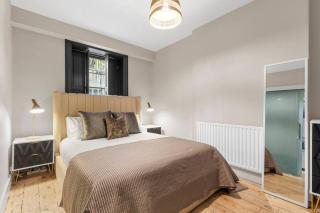 Designer Flat at Paddington Private Outdoor Oasis - London - 9