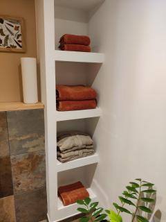 L'étoffe, charmante chambre au Mas des Roses - 1