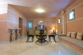 Unique room with indoor pool & attic - 1