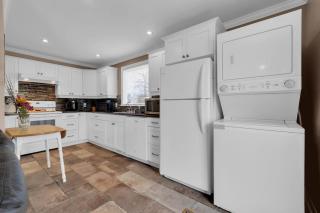 Cottage Feel in the City Close to Everything - Saint John - 0