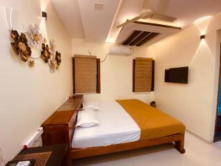 AL-MANAL 306 Premium Room Triple Bed - Bhatkal - 6