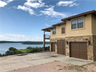 Hickory Lake Travis Lake House with Phenomenal Views on 3 acres, Large Driveway, Minutes from Hidden Falls Rec Park - 0