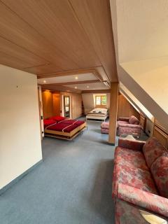 Dachgeschoss Wohnung in Bahnhof- und Seenähe - Herrsching am Ammersee - 3