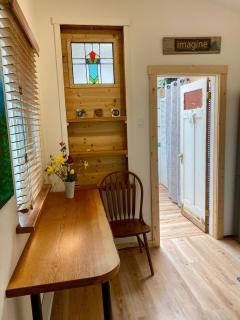 Little Cabin in Middlepoint - 4