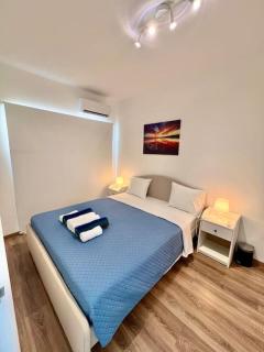 Cristiana Sea Breeze, Sleeps 3, Free Wifi - 1