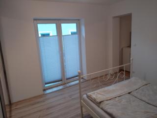 Deggendorf Zentral und Ruhig - 2 Zimmer Wohnung 4 Schlafplätze, Küche, Waschmaschine, Self Check in - Deggendorf - 4
