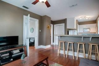 NEAR 6th St DOWNTOWN AUSTIN,Sleeps 4, Min from ACL,SXSW, ZILKER - Austin - 7