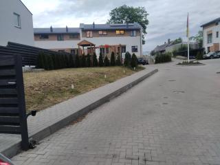 Hillside view house with garden, private parking, quiet location - 12 min to Old town anytime, Long stays welcome - Vilnius - 1