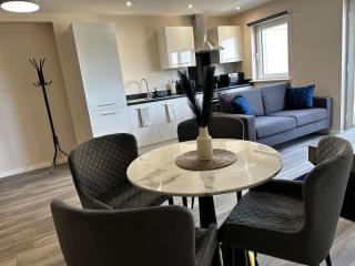 Luxury City 2BD Manchester Apartment - Manchester - 0