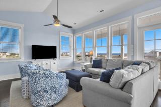 Kiki Hut by Oak Island Accommodations - Oak Island - 1