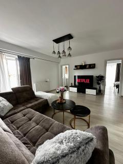 PIN Apartments - B dul Ferdinand - 0