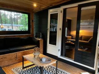 Chalet bosrijk Midden in de natuur-eten&drinken-activiteiten-ontspanning-en nog veel meer - 4