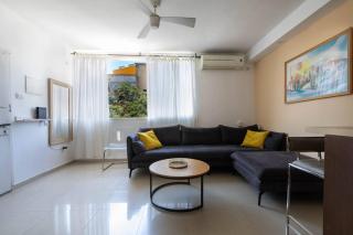 Urban Oasis Apartments l Prime Location Tel Aviv l By Bookiz - 7