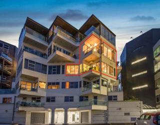 Split Level 125sqm Sub Penthouse - Auckland - 8