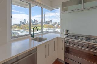 Split Level 125sqm Sub Penthouse - Auckland - 4
