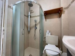 Urban Oasis Apartments l Prime Location Tel Aviv l By Bookiz - Tel Aviv - 9
