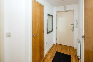 One Bedroom apartment near Central London with Private Balcony - Londra - 5