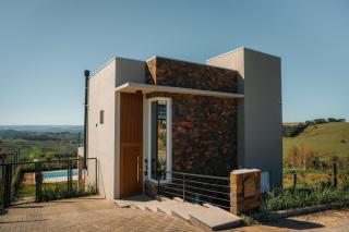 Casa 2 suítes, ofurô, piscina no Vale dos Vinhedos - 2