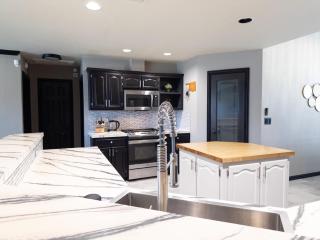 Your Family Home Away from Home - Fair Oaks - 3