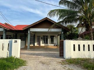 SaRa Homestay - Kuala Terengganu - 0