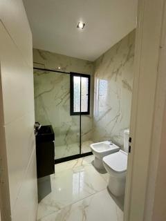 Casa familiar a la laguna en San Sebastian, Escobar, 3 dormitorios, jardín, pileta, parrilla y canoas - 8