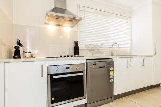 Sleeping in Style Central Apartment - Albury - 6