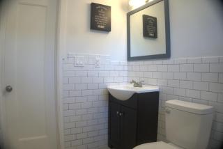Brand new 3 bedroom apt close to all - West Babylon - 1