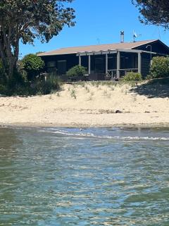 Beachfront Bliss - Your Parapara Seaside Retreat - Parapara - 9