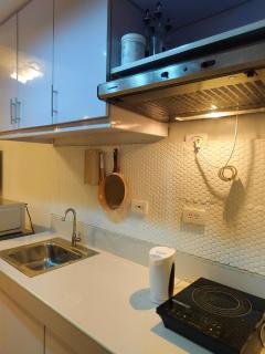 Budget Friendly Condotel in Fairview Quezon City - Manila - 6