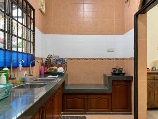Kim Granny House 4BR 11Pax Duyong 5 Mins to Town - Kampong Bukit Katil - 4