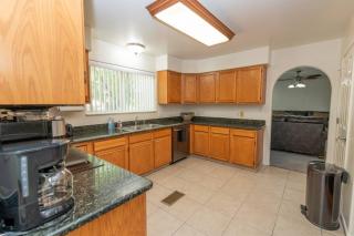 Large Family Home with Game Room - Page - 1