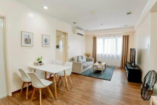 Spacious 2BR at SoMa BGC Near SM Aura and Bonifacio High Street - Manila - 0