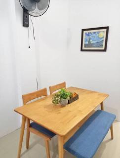 Ann's Guesthouse - 4