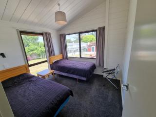 Relax at Pauanui - Pauanui Holiday Home - Pauanui - 2