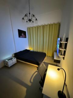 Tidy Master Room In Marina Near Metro - Dubai - 0