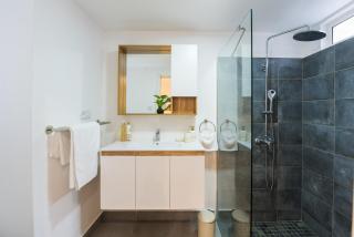 Quaint Beach Villa in a fishing village - Grande Gaube - 4