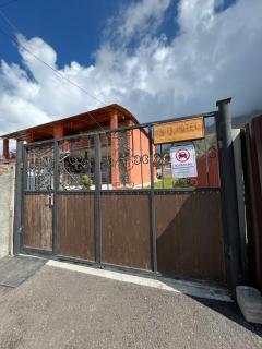 Wander Kazbegi Hotel - Kazbegi - 9