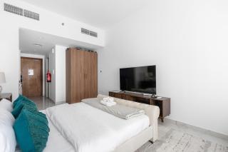 Classy Studio in Masdar City - 6