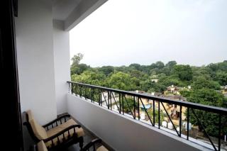 Elegant & Spacious 3BHK Home Haven Army Cantonment - Varanasi - 5