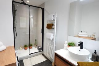 Le Charme Parisien - Confortable - 3