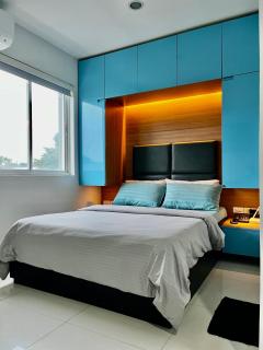 Cityscape Residences 315 - 7