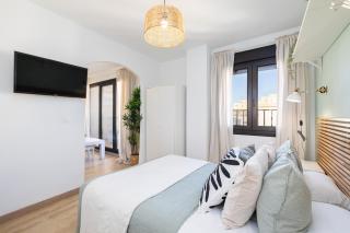 Holidays2Malaga Los Guindos 500 mts from Beach and Promenade - Málaga - 1