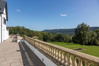 Woodbank - Caerleon - 2