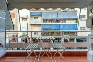 Casa Vibrant - Colorful 2Br Apt with Balcony in Koukaki - Atene - 5
