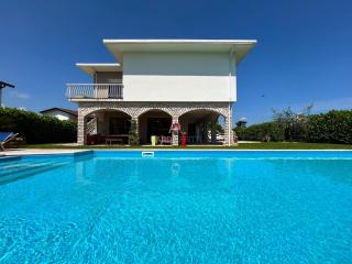 Villa Marina - Risveglio Vista Lago con Piscina - 8