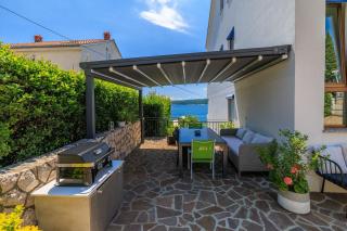 Nur 100 Meter zum Strand mit Pool - 3