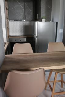 Modern Greek Apartment 2nd Floor - Chios - 4